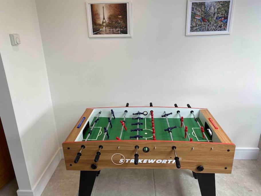 Stylish Apartment Near The Centre Of Harrogate Eksteriør billede