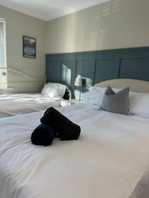 Stylish Apartment Near The Centre Of Harrogate Eksteriør billede
